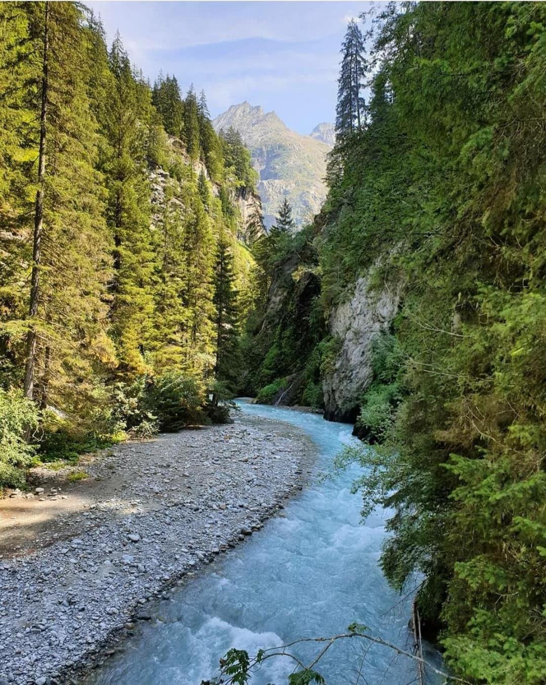 Le Bourg-dʼOisans Whisperive Lodge - Le Vert Aux Bords De Rive מראה חיצוני תמונה